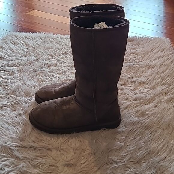 Ugg‎ classic tall brown boots womens size 8 - Picture 2 of 9